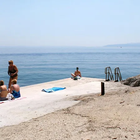 With Parking Space Icici, Opatija - 27936 Ičići
